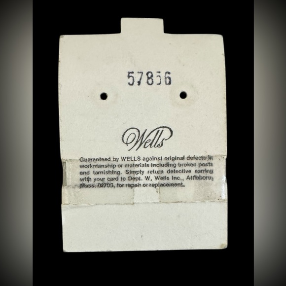 Stunning 1950’s Rose Carved Genuine Ivory 14kt Gold Post Earrings - Picture 10 of 10